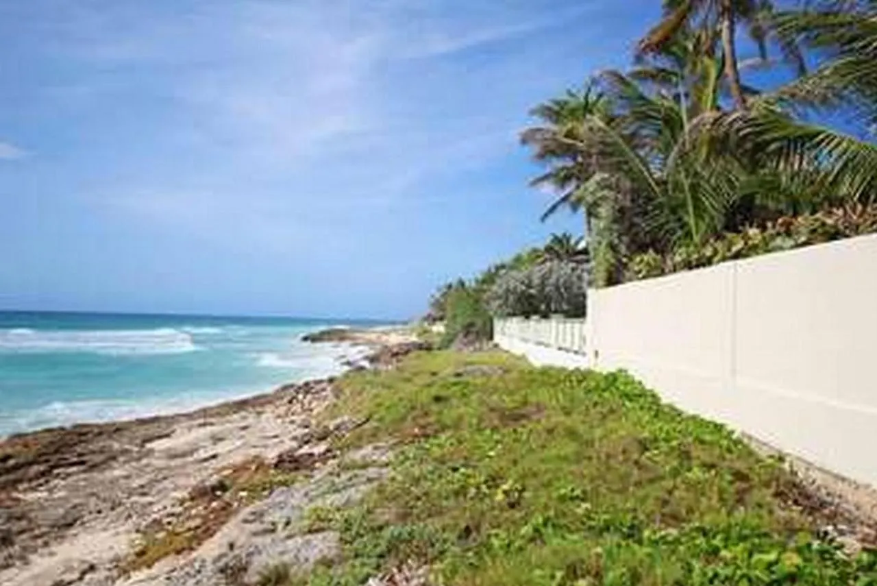 Rosalie Apt #2 By Bsl Rentals Christ Church 0*,